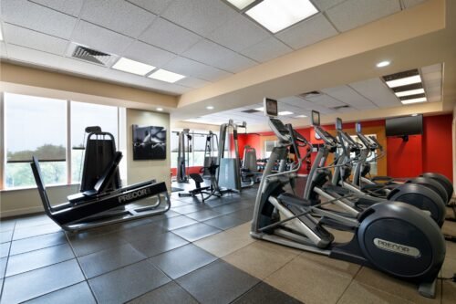 Radisson Hotel JFK Airport Fitness Center