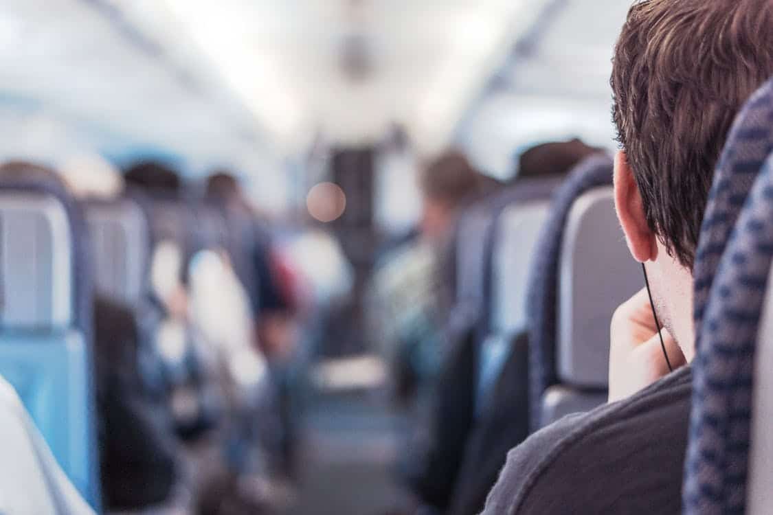 5 Travel Grooming Tips for Men