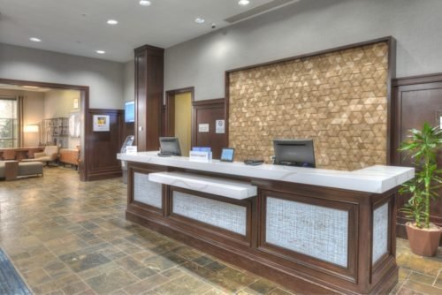 Sheraton Baltimore Washington Airport Hotel - BWI lobby