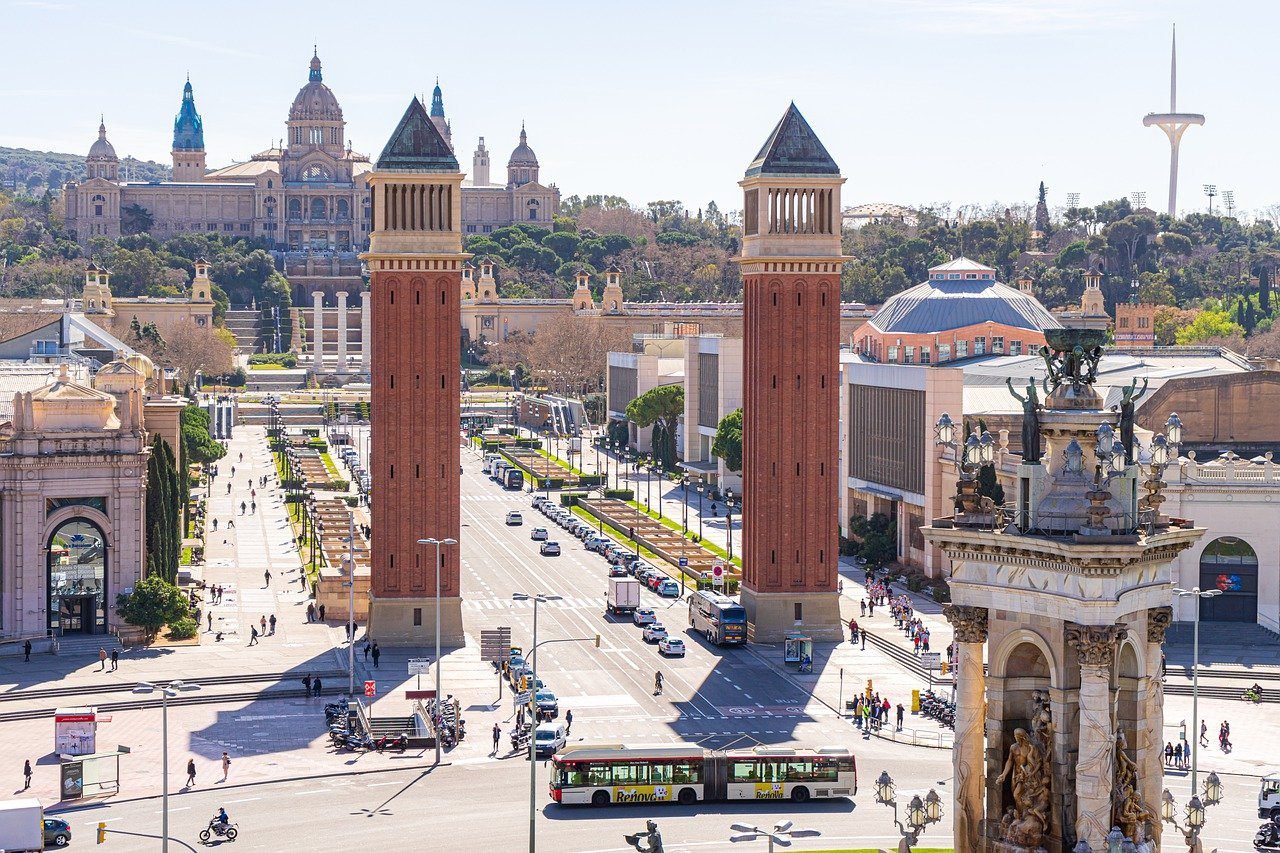 Luxury and Prestige Await at Castillo del Rey in Spain