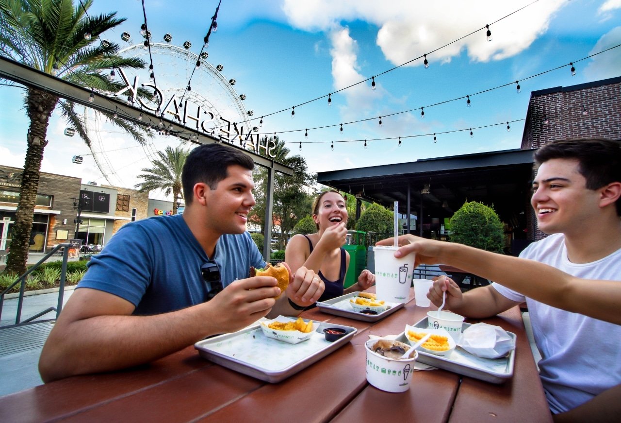 Sip n Savor at ICON Park The Ultimate Taste of Spring