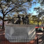 14 Must See Places and Things to Do in Savannah Georgia