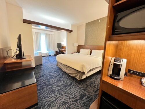 Fairfield Inn & Suites St. Petersburg king room