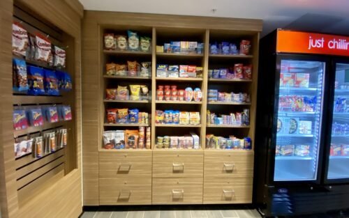 townplace suites by orlando aiport sundry store
