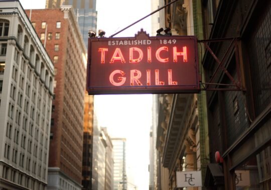 Navigating Time and Taste: Tadich Grill in San Francisco