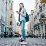 4 Must-Have Travel Gadgets for Hard-of-Hearing Travelers