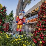10 Magical Holiday Activities at Walt Disney World and Disneyland Resort for $10 or Less