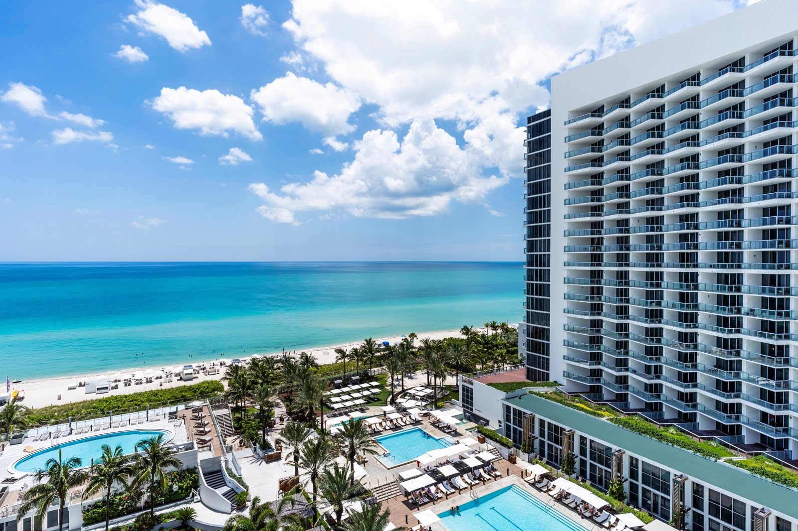 Experience the Ultimate Coastal Getaway with the Florida Dream Drive Package 2 Eden Roc Miami Beach – Miami