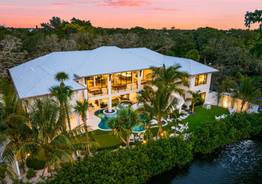 Florida’s Most Stunning Beachfront Rentals for Your Next Escape