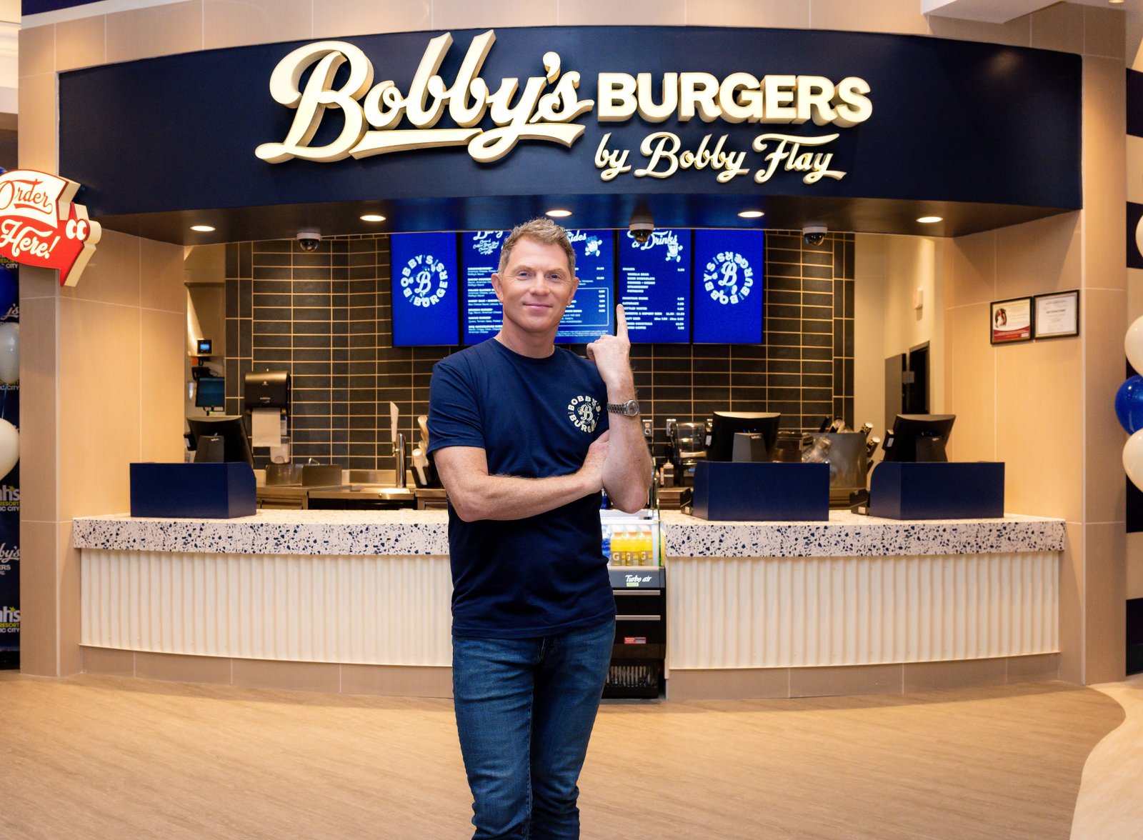 Bobby’s Burgers by Bobby Flay Expands Into Canada With 65-Unit Development Deal