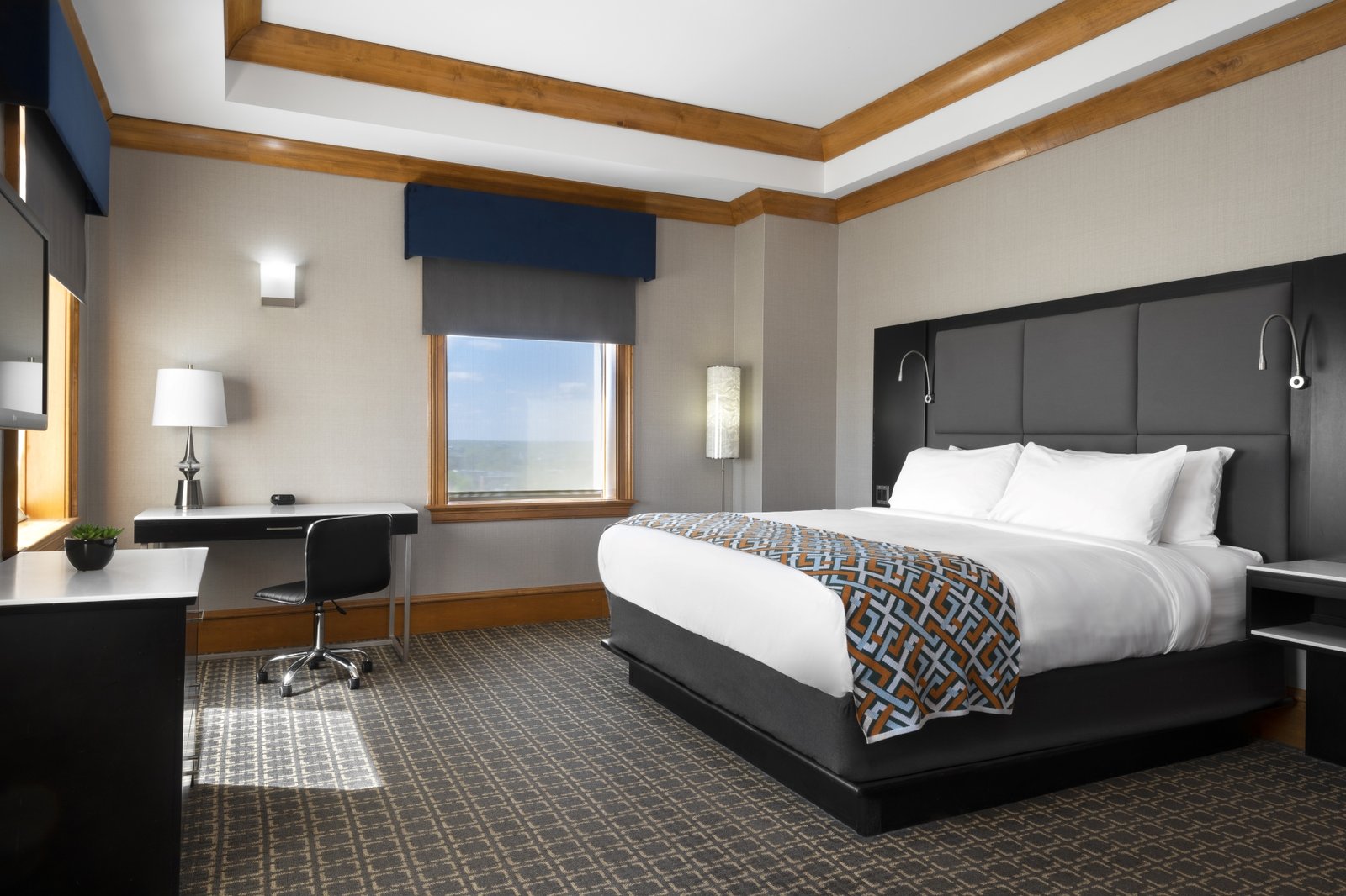 Suite Room at voco The Tiger Hotel