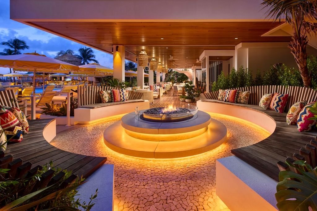 Introducing The Sunny: A New Era of Coastal Luxury in Sunny Isles Beach, Florida 4 The Sunny Hotel in South Florida