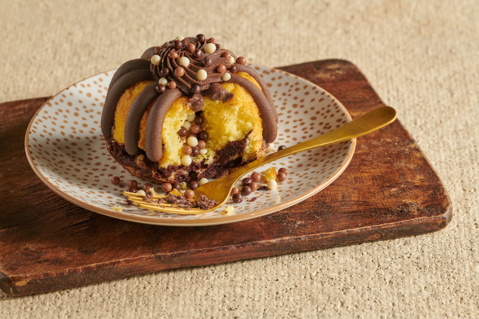 New-Fashioned Marble with Chocolate Frosting